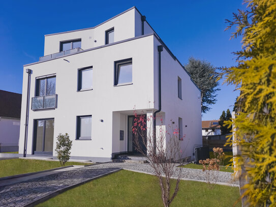 Erstklassiger Erstbezug am Riemer See. Traumwohnung mit Garten für exklusive Ansprüche.