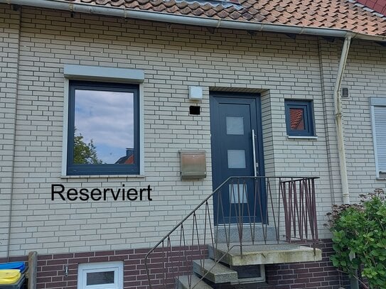 Modernisiertes Reihenmittelhaus mit ausgebautem Dachgeschoss in Bremen - PROVISIONSFREI VON PRIVAT