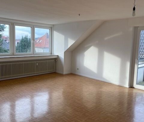 Große und helle Wohnung zur Miete