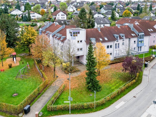 Erdgeschoss Wohnung mit Terrasse und Tiefgarage