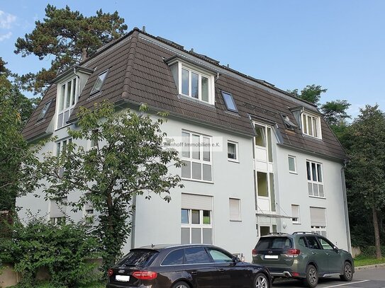 Lieblingsplatz Dachterrasse mit schönem Blick ins Grüne! Eigennutzung der Wohnung möglich!