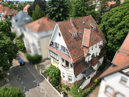 Heidelberg-Neuenheim: Stilvolle und repräsentative Villa mit Einliegerwohnung und schönem Garten in bester Wohnlage!