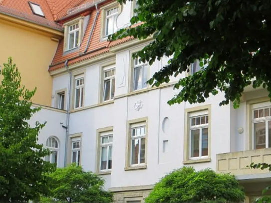 Dresden-Strehlen, Schicke Jugendstil-Wohnung auf 2 Ebenen