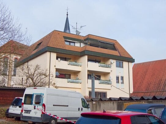 PROVISIONSFREI! Die Gelegenheit! Große Dachgeschosswohnung mit Penthouse-Charakter über den Dächern von Bad Dürrheim!