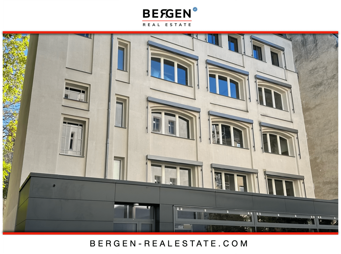Repräsentatives Dachgeschossbüro mit Empore und modernster Technik - Photo 1