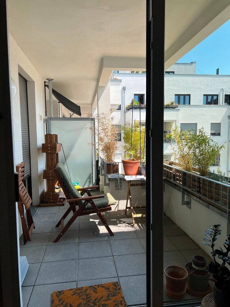 Voll möblierte 2-Zimmer-Wohnung mit Balkon in Berlin-Köpenick - Photo 1