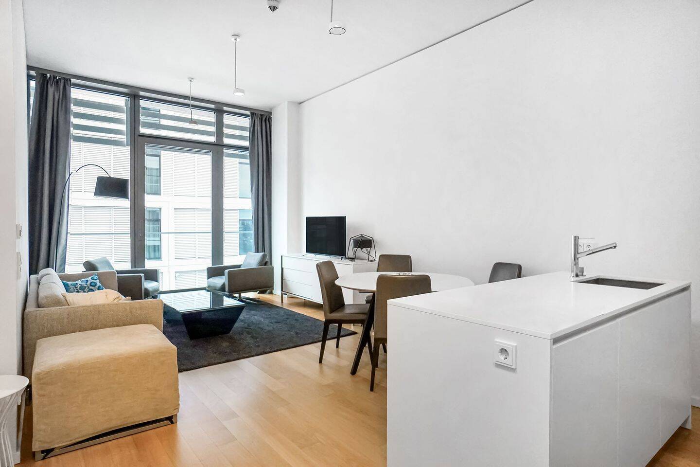 Löffelfertig wohnen mit Spreeblick im Living Levels - Photo 1