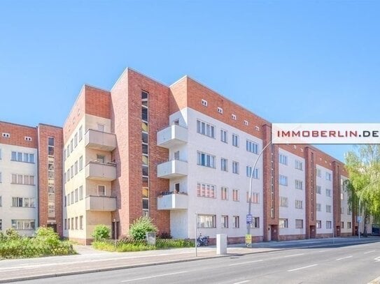 IMMOBERLIN.DE - Perfekt umgebaute + 2024 renovierte Wohnung in komfortabler Lage