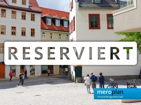 BEREITS RESERVIERT | 2 Zimmer auf 43,25qm | Dachgeschoss & Tiefgaragenstellplatz | meroplan Immobilien GmbH