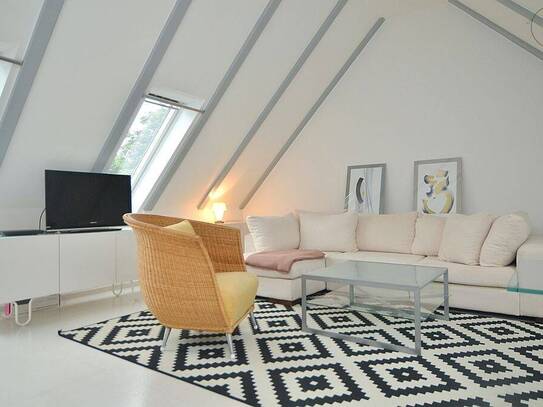 Modern möblierte 2-Zi.- Wohnung mit WLAN in ruhiger, zentrumsnaher Lage in Hummelstein