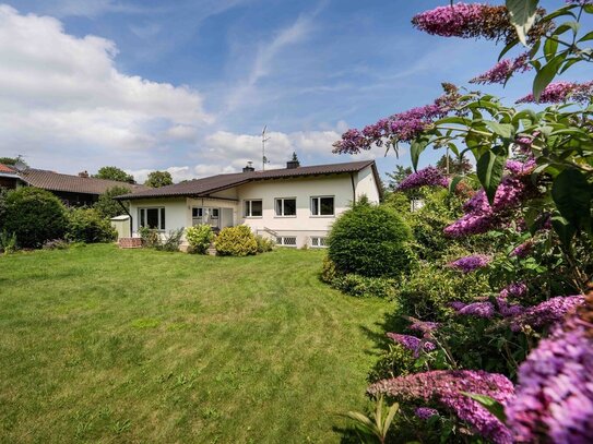 Renovierungsbedürftiger Bungalow mit hervorragender Infrastruktur in Starnberg-Söcking