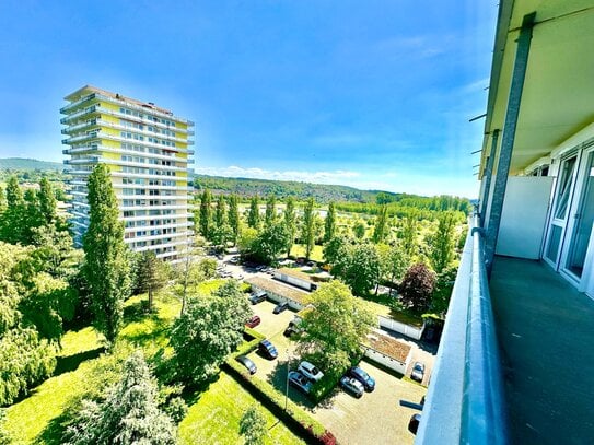 Großzügige 3-Zimmerwohnung mit Seeblick in toller Lage