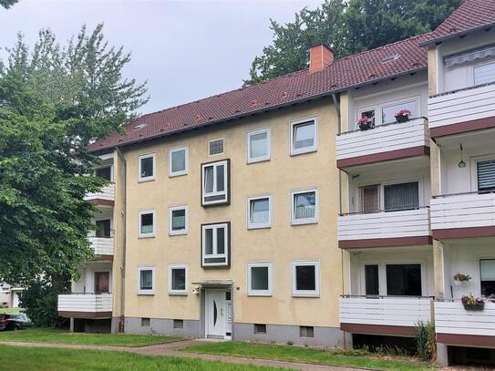 ** Gemütliche 2,5 Zi. Erdgeschoß-Wohnung in ruhiger Wohnlage **