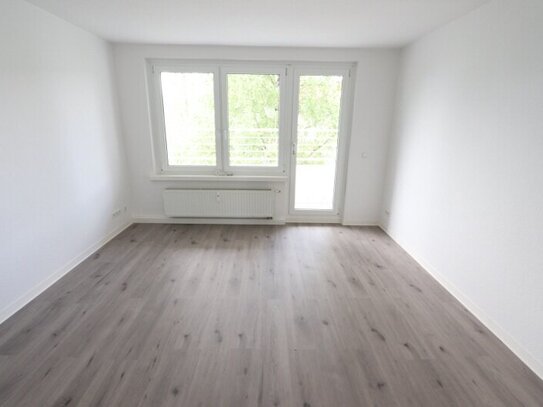 4 ZIMMER im ZENTRUM mieten mit BALKON und STELLPLATZ!