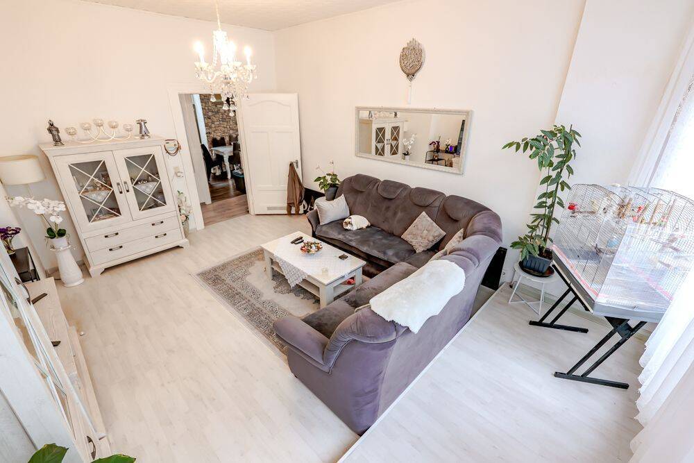 Großzügig geschnittene Eigentumswohnung in Köln-Mülheim