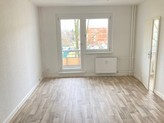 Einraumwohnung mit Balkon...!