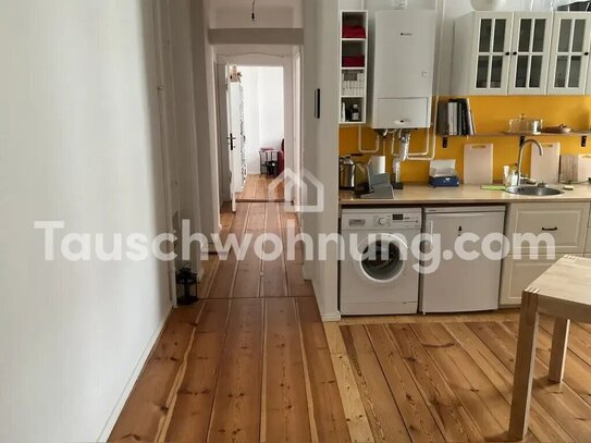 [TAUSCHWOHNUNG] Biete freundliche 2-Zi-Altbau-Whg Nähe Landwehrkanal