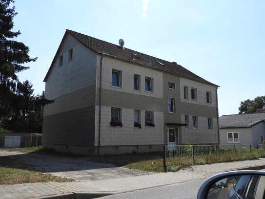 Wohnen auf dem Lande mit kurzen Wegen in die Stadt +++ 2-Raum-Wohnung mit Blick in die Natur in Pripsleben zu vermieten…