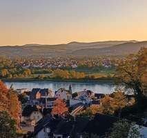 sehr freundliche Dachgeschosswohnung mit Fernblick