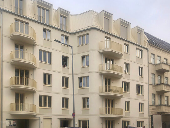 Bezugsfertige Neubauwohnung mit Balkon zum Innenhof