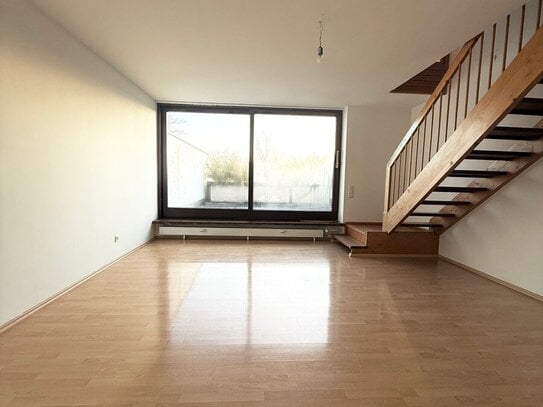 Großzügige 3-Zimmer-Maisonettewohnung mit Dachterrasse und Alpenblick