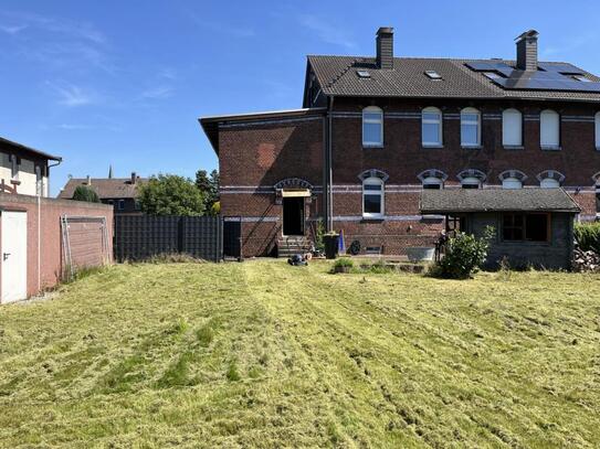 like a Rohbau, Ausbauhaus auf großem Grundstück, Lünen Süd, ruhig gelegen