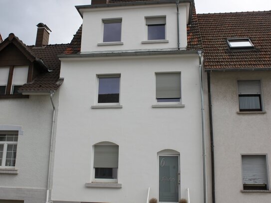 Saniertes Mehrfamilienhaus in ruhiger Lage von Völklingen zu verkaufen