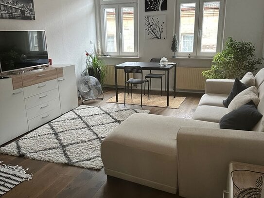 Renovierte 2-Zimmer-Wohnung in City-Lage