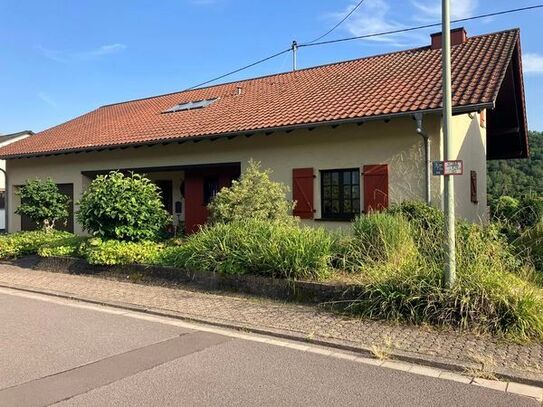 Ökologisches Einfamilienhaus in ruhiger Lage