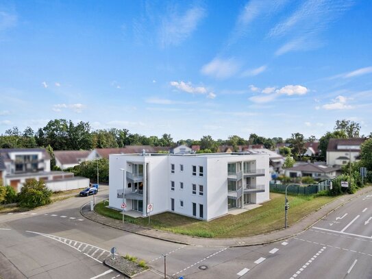 Mit herrlicher Sonnenterrasse! 3,5-Zimmer-Neubauwohnung mit idyllischem Gartenanteil