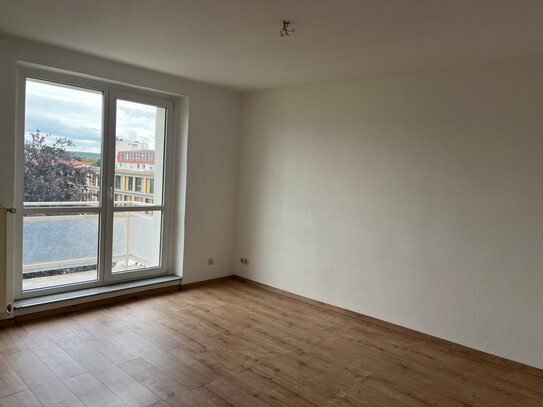 Helle, ruhige 2-Zimmer-Wohnung in der Sixtus Braun Straße 4 in Naumburg.