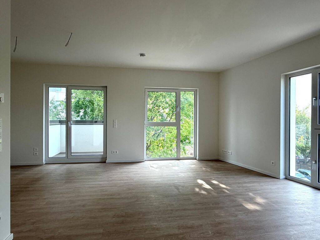 Stilvolle 3 Zimmer Wohnung mit Loggia und Gäste-WC - Foto 1