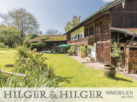 Rarität: Bauernhaus mit Stadel Bj. 1876, top hergerichtet, herrliche Alleinlage, Nh.Altöttting, ca. 8 km von A94