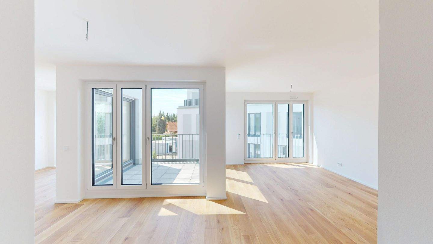 NEUBAU | ERSTBEZUG | LOGGIA