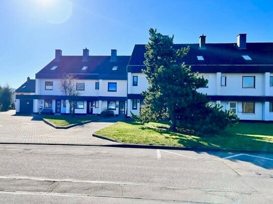 Reihenhaus mit Garage und Garten in Meinhard- Grebendorf