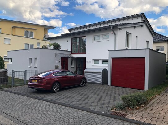 Charmantes Einfamilienhaus mit Garten & Einliegerwohnung in Trier-Heiligkeuz