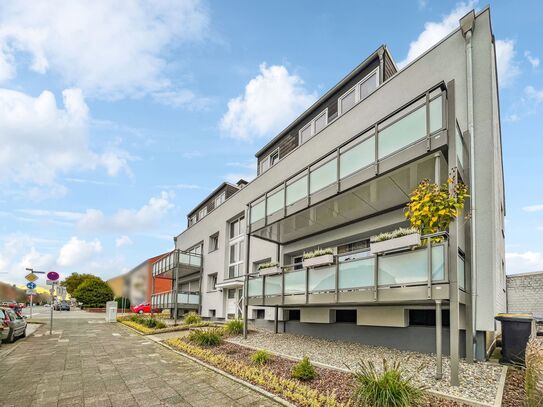 Energetisch saniert: Geräumige 3-Zimmer-Wohnung mit Balkon und Garage in Bottrop-Fuhlenbrock