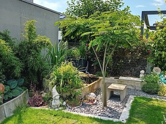 Traumhaus mit kleinem Gartenparadies