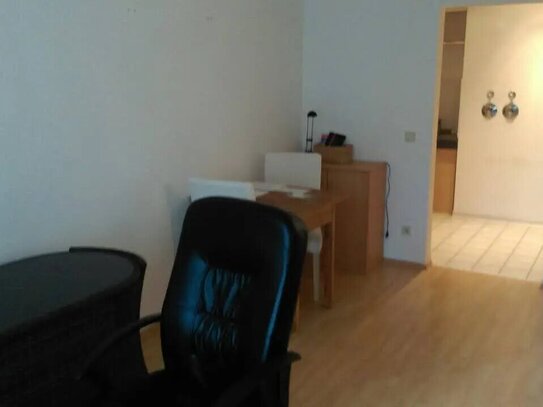 Schöne und ruhige 2-Zimmer-Maisonette-Wohnung in Nürnberg