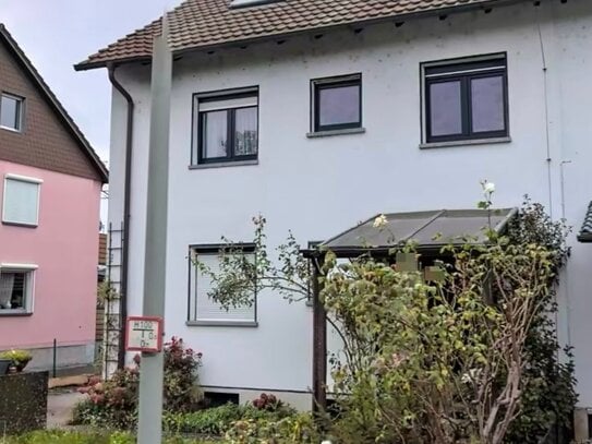 Mehrfamilienhaus inkl. Bauland zu verkaufen