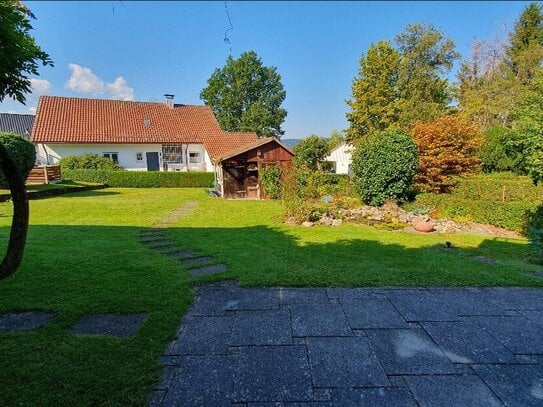 Schönes 1.5-Zi.-Apartment mit Terrasse