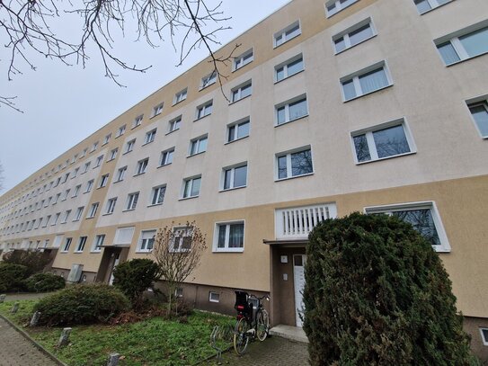 Charmante Wohnung mit Balkon und bodentiefer Dusche!