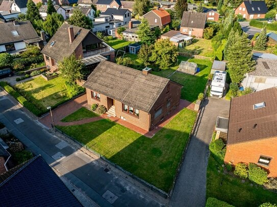 Kleines gepflegtes Einfamilienhaus mit Teilkeller und Garage in ruhiger Wohnlage von Tornesch