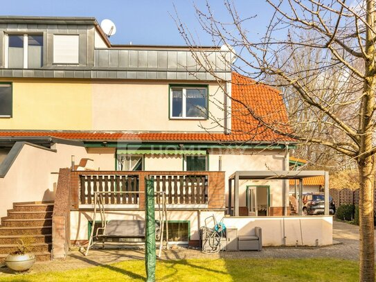 Traumhafte DHH mit Garten, Terrasse, 2 Balkonen, Garage und Stellplatz im schönen Rostock