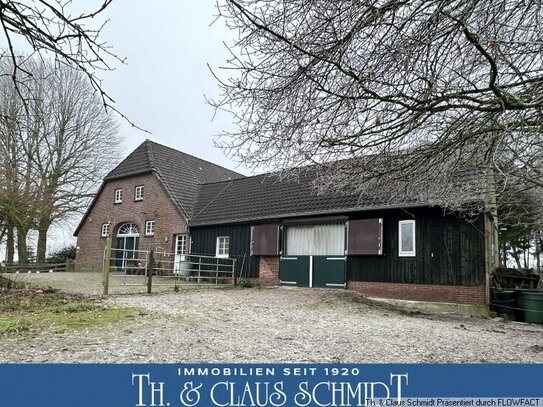 Bauernhaus in Alleinlage mit Stall, Reitplatz & eigenen Weideflächen zw. Ol und Nordseeküste