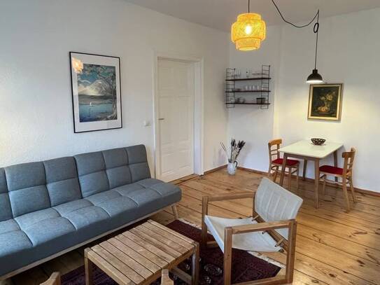 Ruhige Wohnung mit Berliner Charme und Balkon - mitten in Kreuzberg