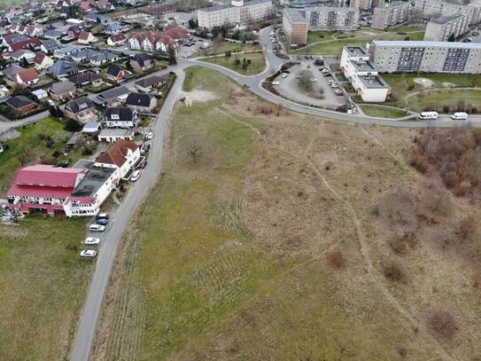 **Attraktives Entwicklungsgrundstück - 9.304 m² für Ihr Wohnbauprojekt!**