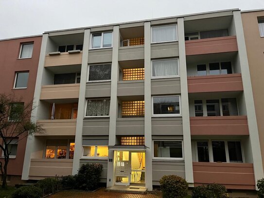 1- Zimmerwohnung, 35m², 2 Balkone in Nikolausberg