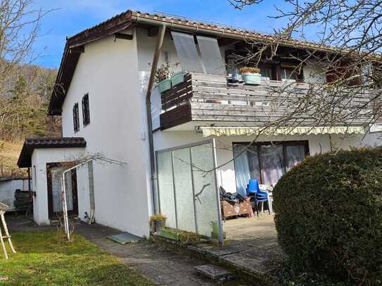 Doppelhaushälfte in ruhiger Randlage mit Bergblick