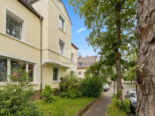 Investitionschance: Gepflegtes Mehrfamilienhaus mit Baugenehmigung für 4 Wohneinheiten!